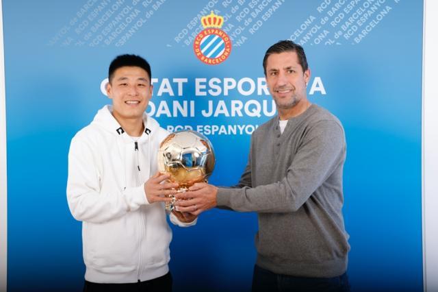 网上百家乐登录入口-2021中国金球奖揭晓 武磊再夺魁 王霜第四度捧杯